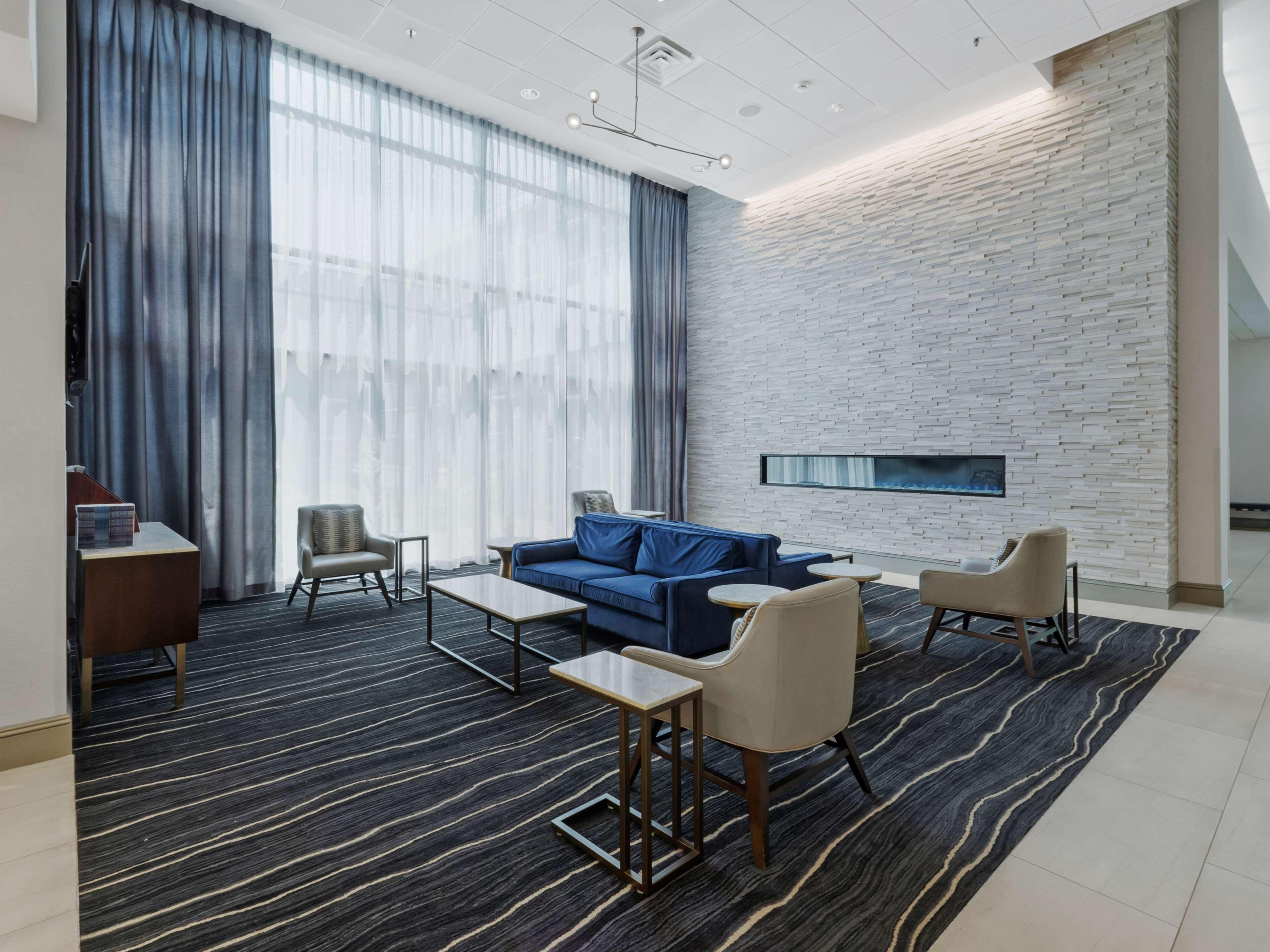 Doubletree By Hilton Charlottesville Kültér fotó