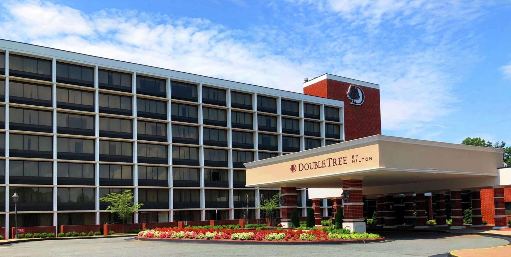 Doubletree By Hilton Charlottesville Kültér fotó
