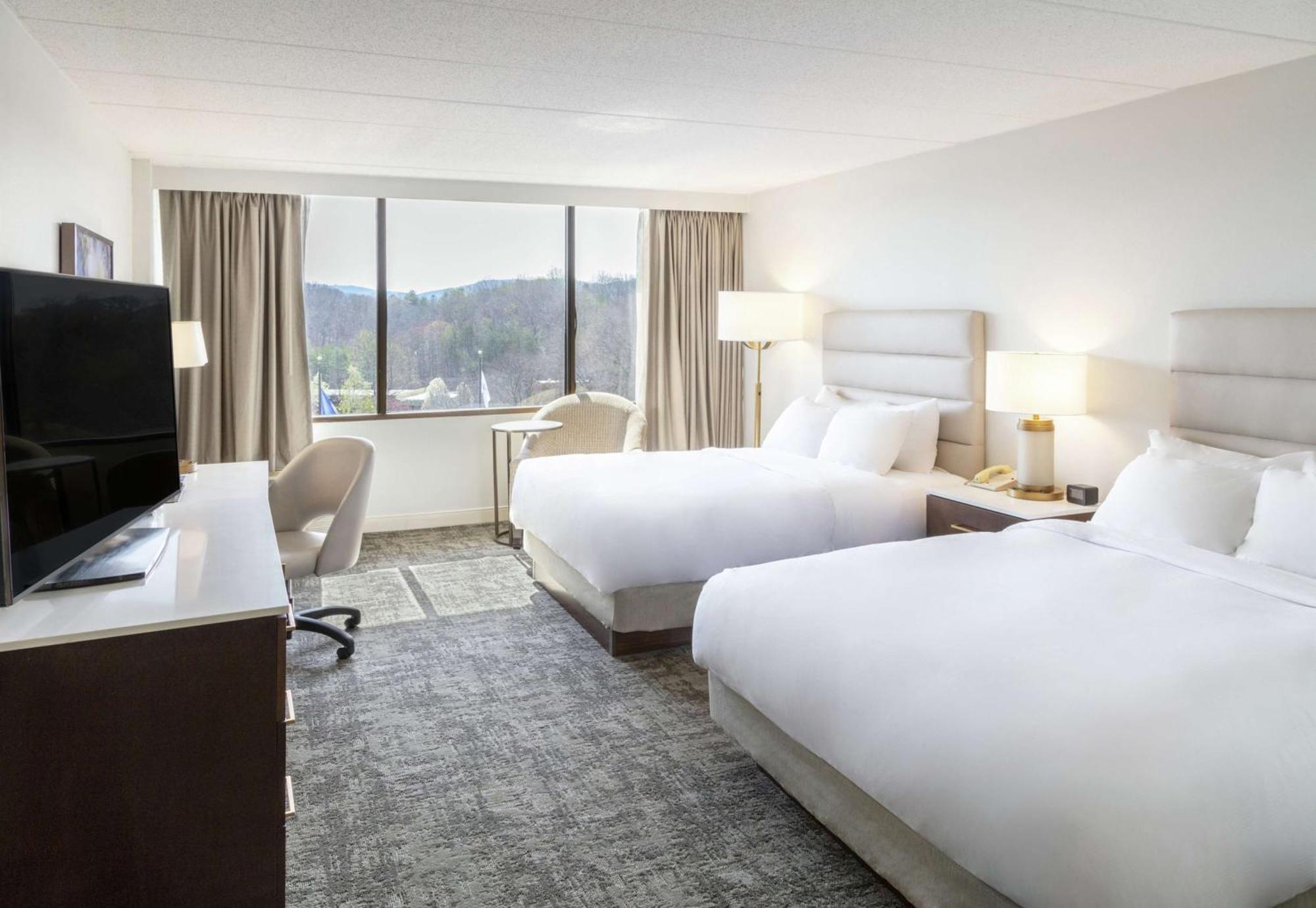 Doubletree By Hilton Charlottesville Kültér fotó