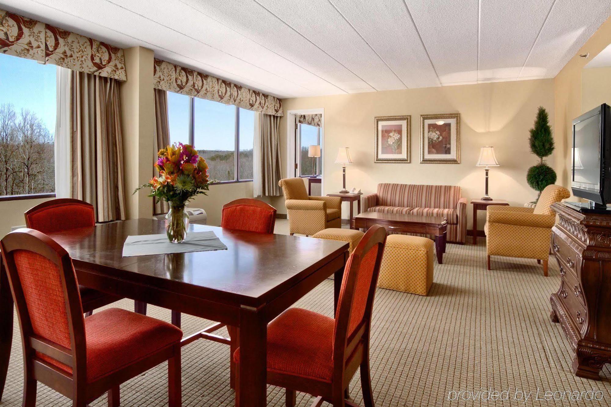 Doubletree By Hilton Charlottesville Szoba fotó