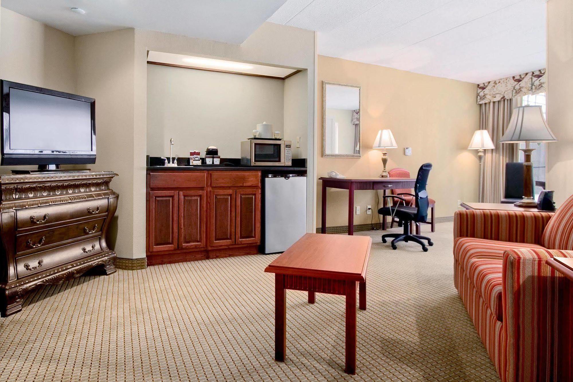 Doubletree By Hilton Charlottesville Szoba fotó